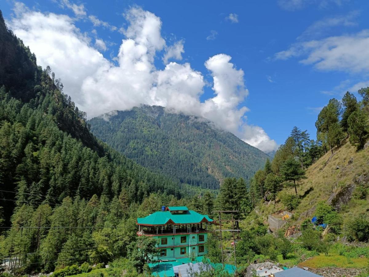 Snow View Guest House Kasol Esterno foto