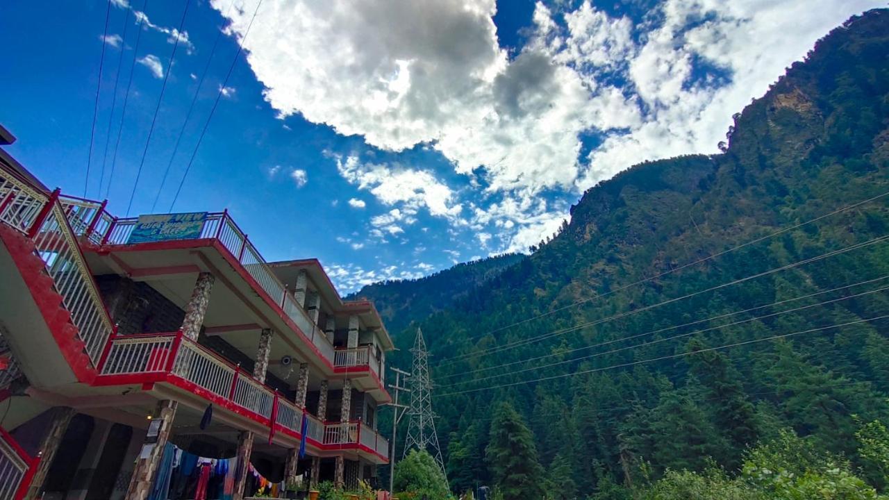 Snow View Guest House Kasol Esterno foto
