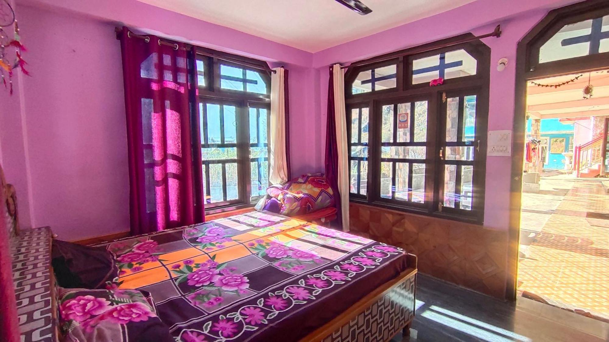 Snow View Guest House Kasol Camera foto