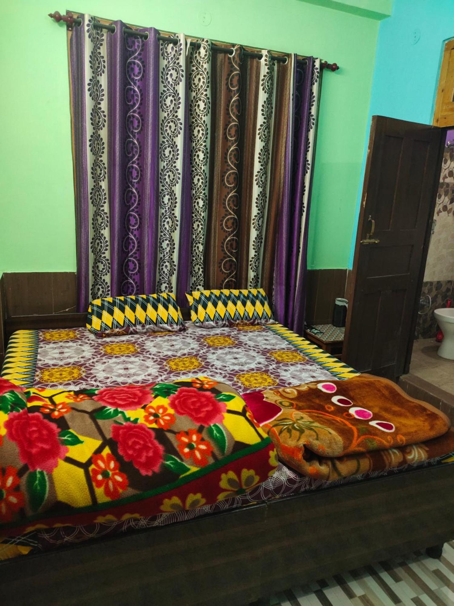 Snow View Guest House Kasol Camera foto